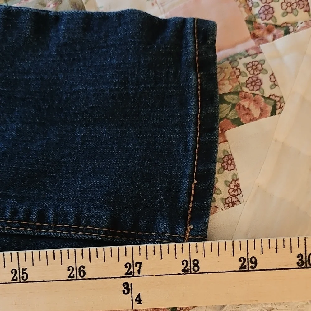 1822 'Butter' Denim  Dark Wash Skinny Jeggings - Size 28 - Picture 8 of 8